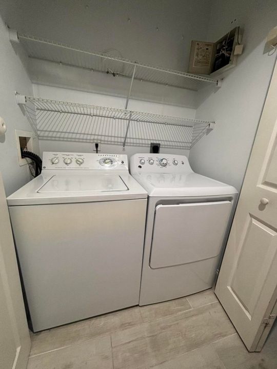 For Rent: $2,900 (3 beds, 2 baths, 1479 Square Feet)