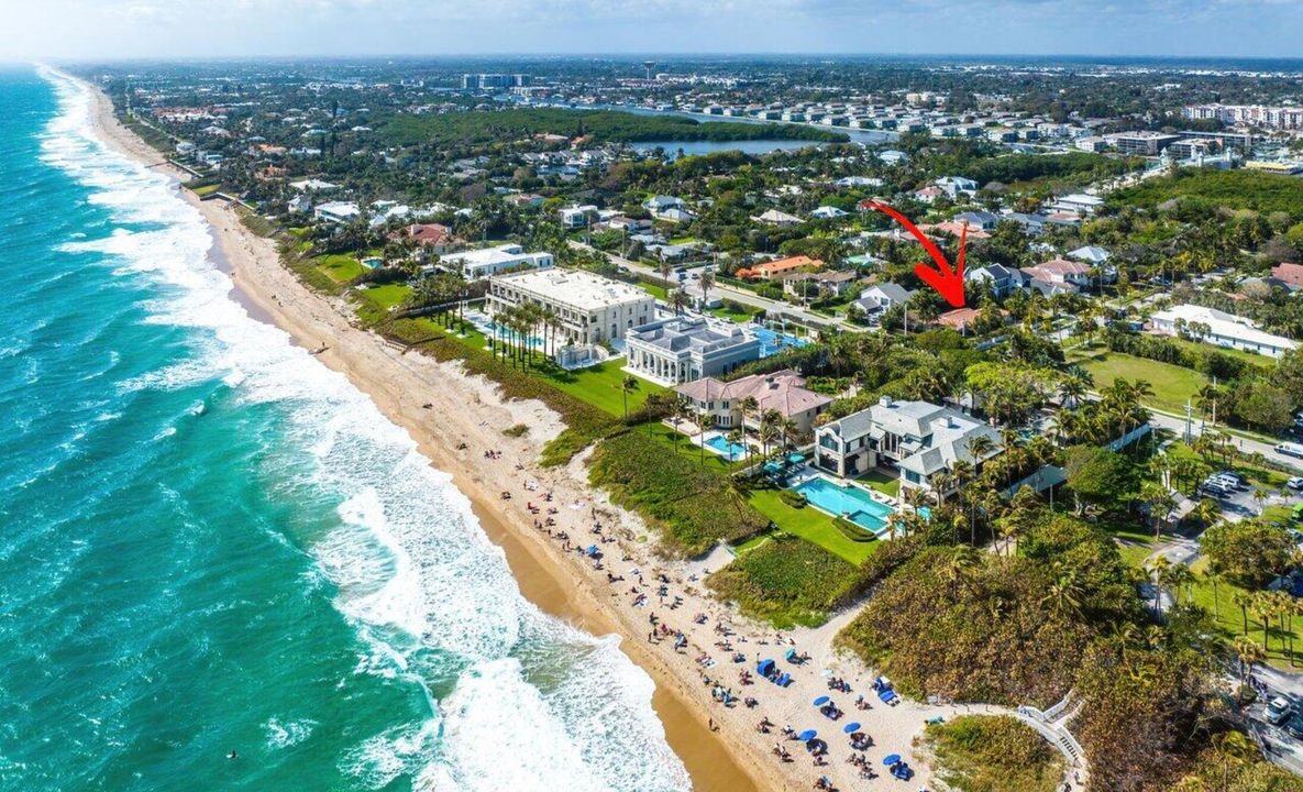 For Sale: $3,695,000 (3 beds, 4 baths, 2602 Square Feet)