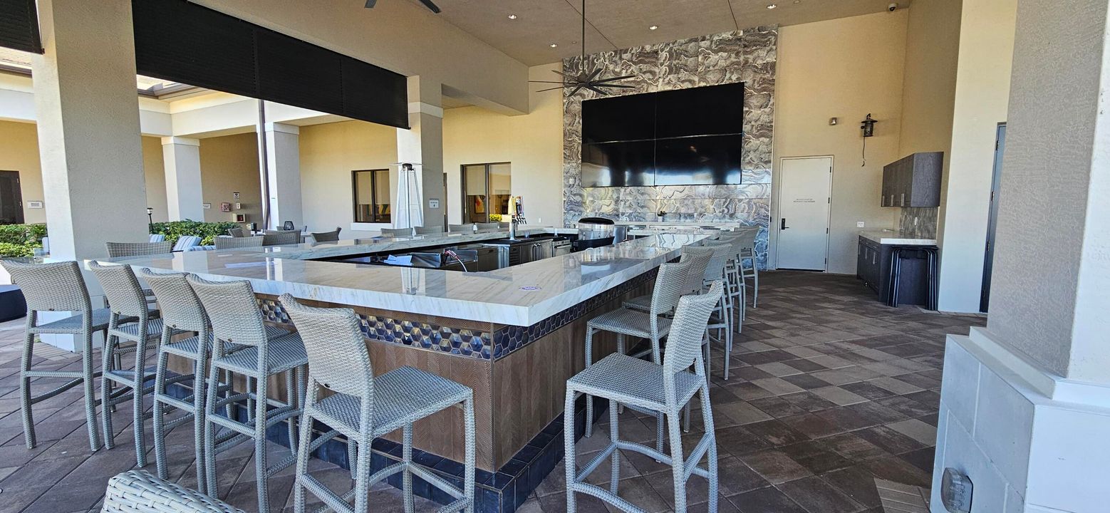 На продажу: $799,900 (3 спален, 2 ванн, 2254 Квадратных фут)