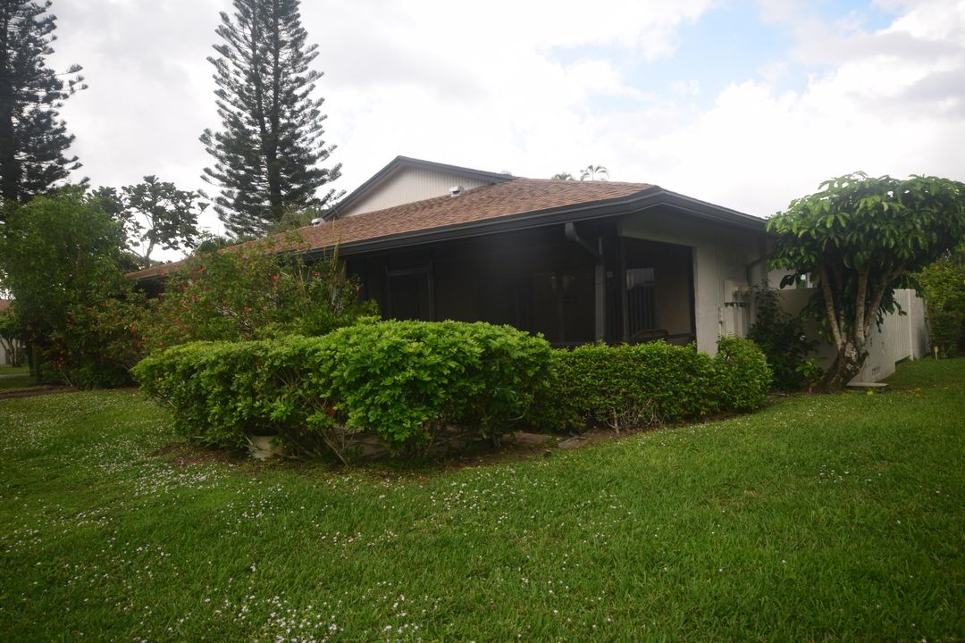 For Rent: $2,200 (2 beds, 2 baths, 1280 Square Feet)