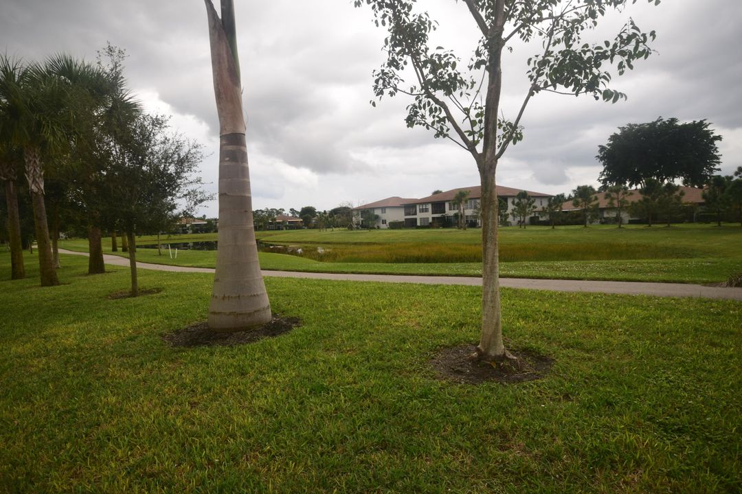 For Rent: $2,200 (2 beds, 2 baths, 1280 Square Feet)