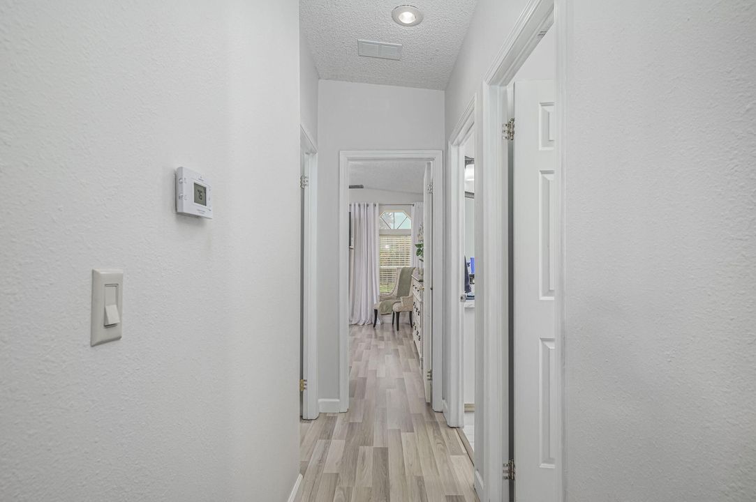 For Sale: $187,777 (2 beds, 2 baths, 1529 Square Feet)