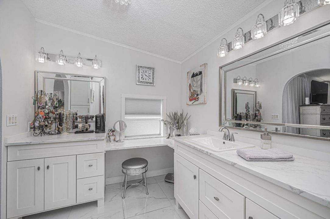 For Sale: $187,777 (2 beds, 2 baths, 1529 Square Feet)