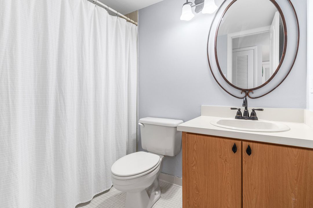 For Sale: $389,000 (2 beds, 2 baths, 1200 Square Feet)