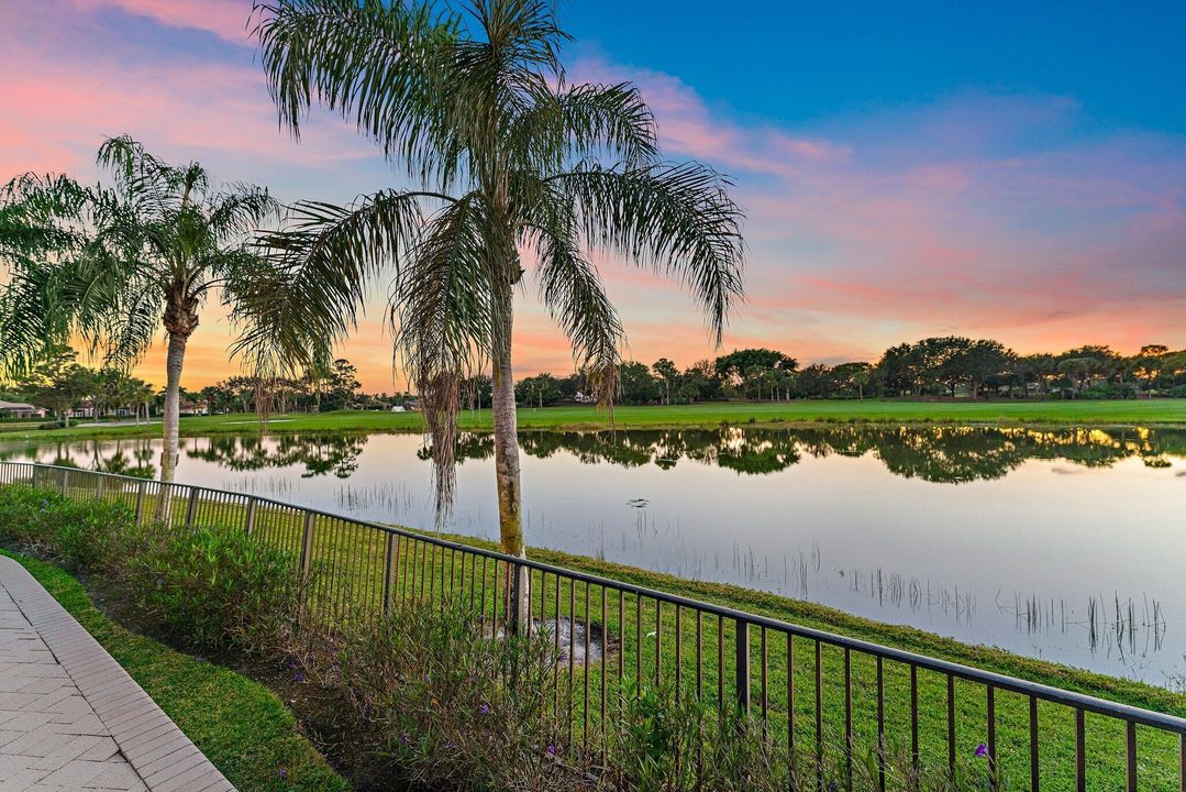 待售: $6,495,000 (5 贝兹, 5 浴室, 8758 平方英尺)