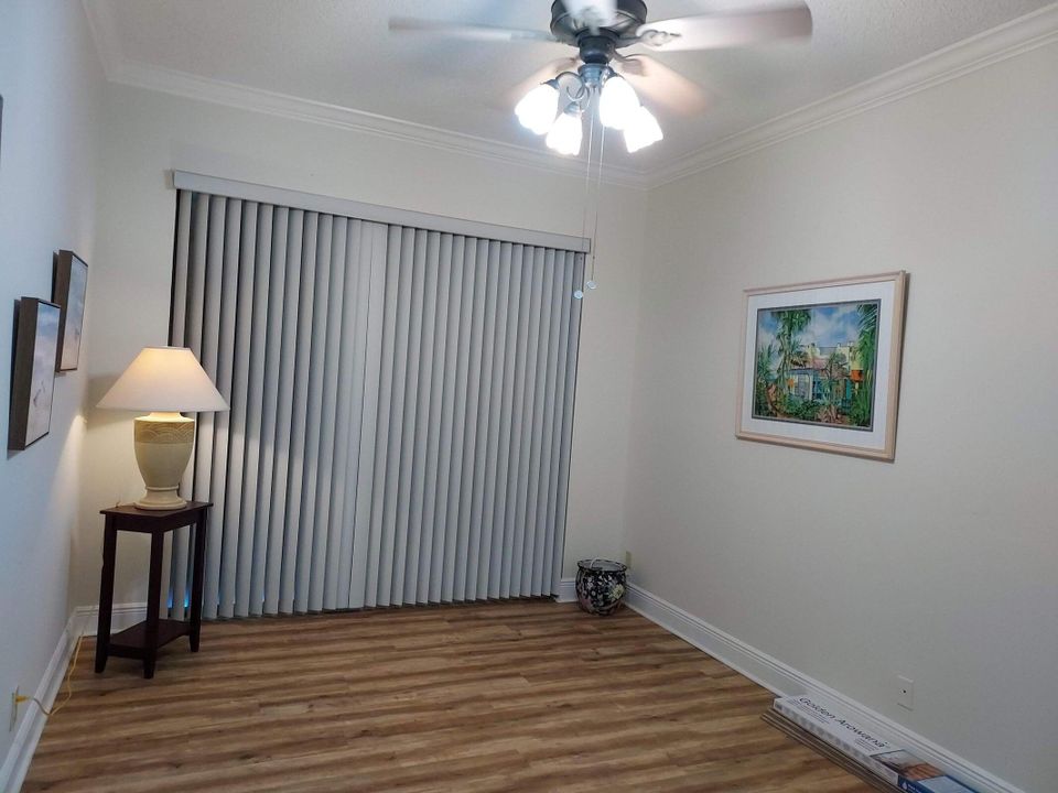 For Sale: $350,000 (3 beds, 2 baths, 1892 Square Feet)