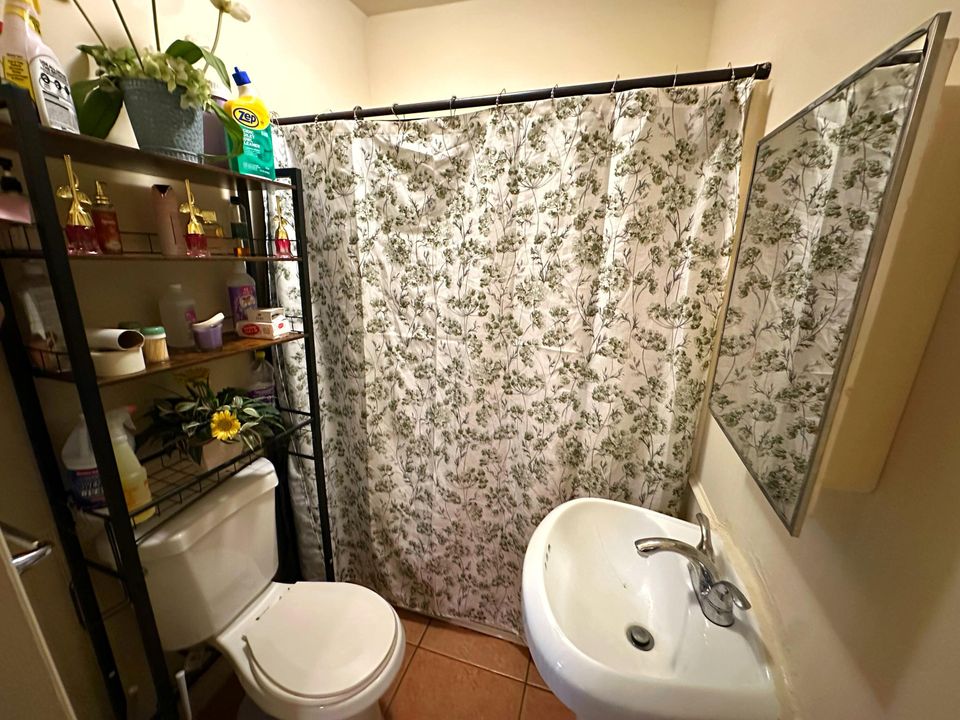 En Venta: $189,900 (3 camas, 2 baños, 1000 Pies cuadrados)