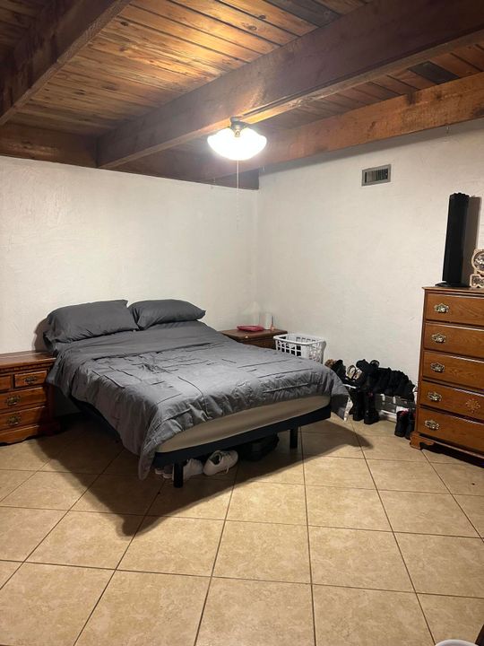 На продажу: $289,900 (3 спален, 1 ванн, 1428 Квадратных фут)