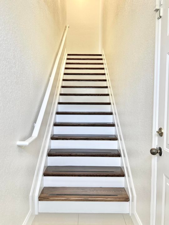 For Rent: $2,800 (3 beds, 2 baths, 1536 Square Feet)