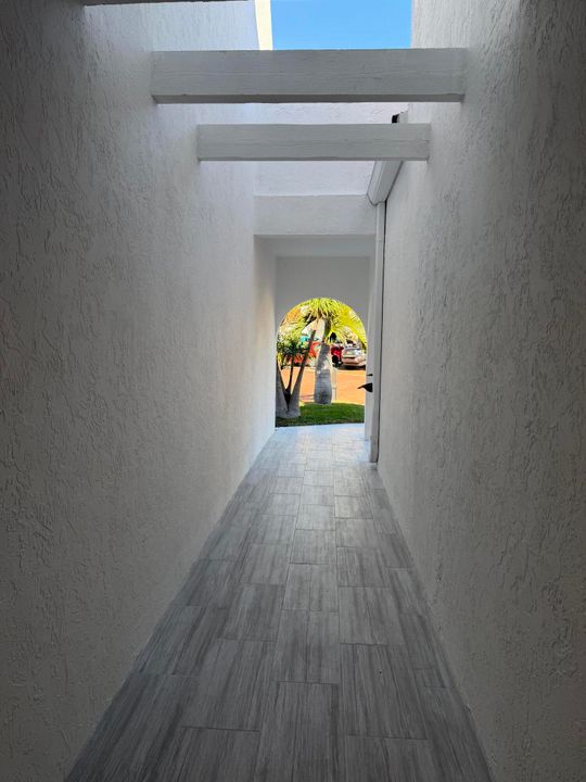 En Venta: $1,150,000 (3 camas, 2 baños, 2006 Pies cuadrados)