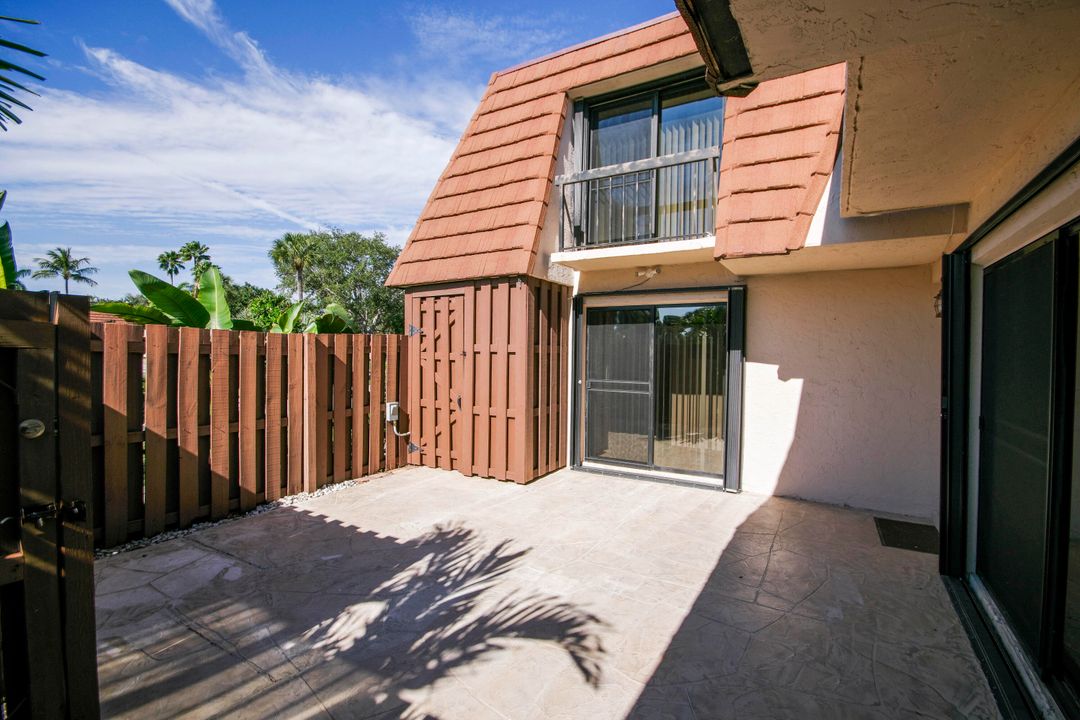 出租: $2,650 (2 贝兹, 2 浴室, 1470 平方英尺)