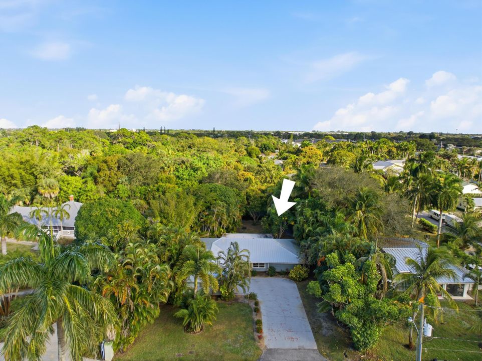 En Venta: $649,000 (4 camas, 3 baños, 2069 Pies cuadrados)