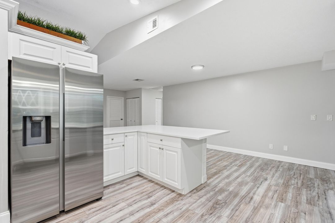 En Venta: $649,000 (4 camas, 3 baños, 2069 Pies cuadrados)