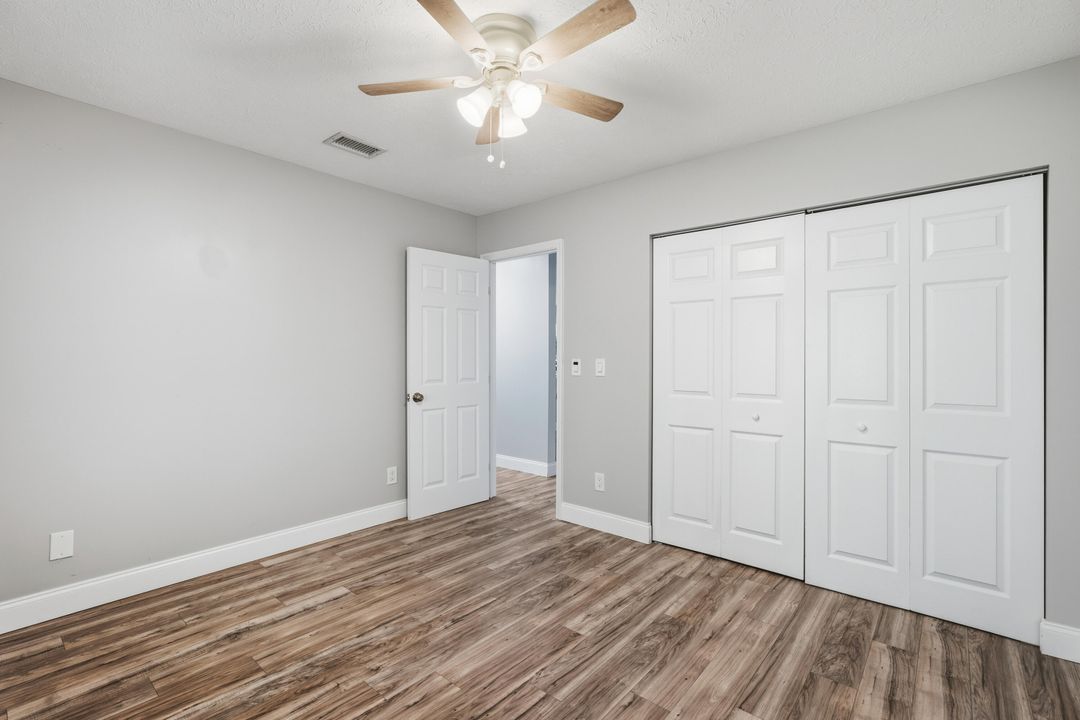 En Venta: $649,000 (4 camas, 3 baños, 2069 Pies cuadrados)