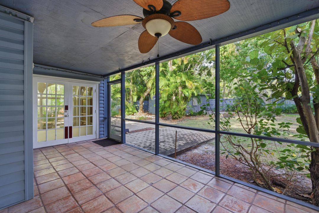 En Venta: $649,000 (4 camas, 3 baños, 2069 Pies cuadrados)