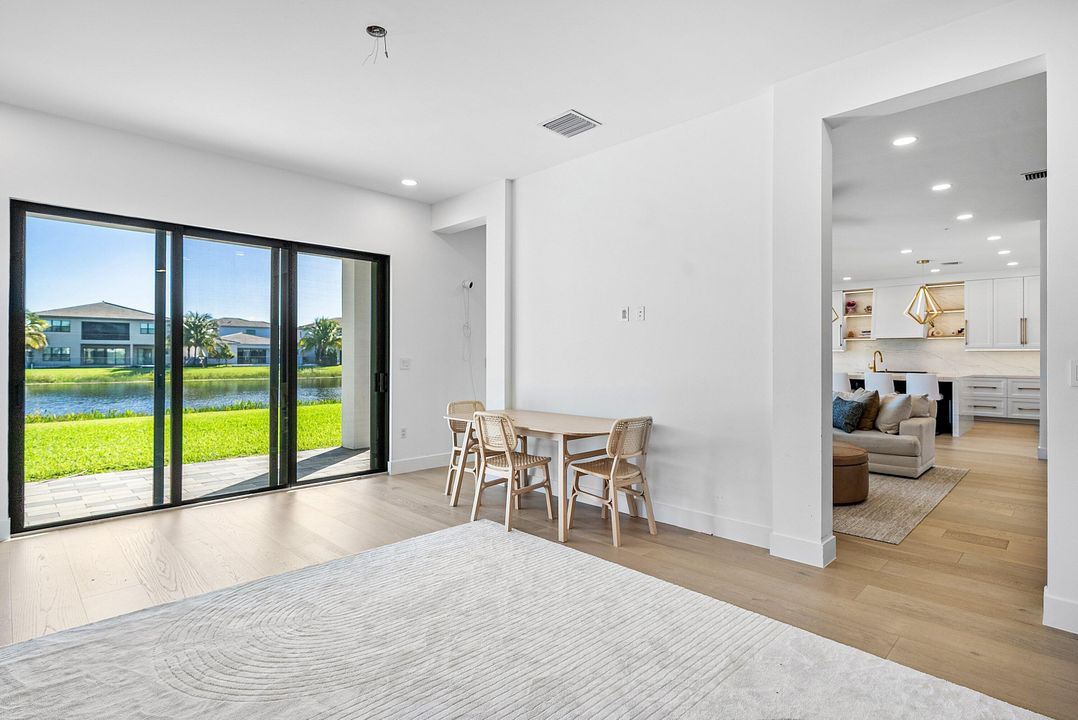 待售: $2,599,000 (5 贝兹, 5 浴室, 5330 平方英尺)