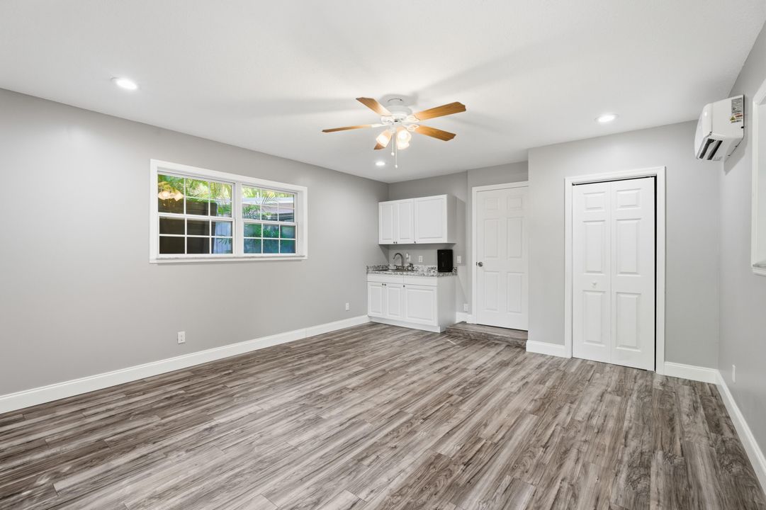 En Venta: $649,000 (4 camas, 3 baños, 2069 Pies cuadrados)