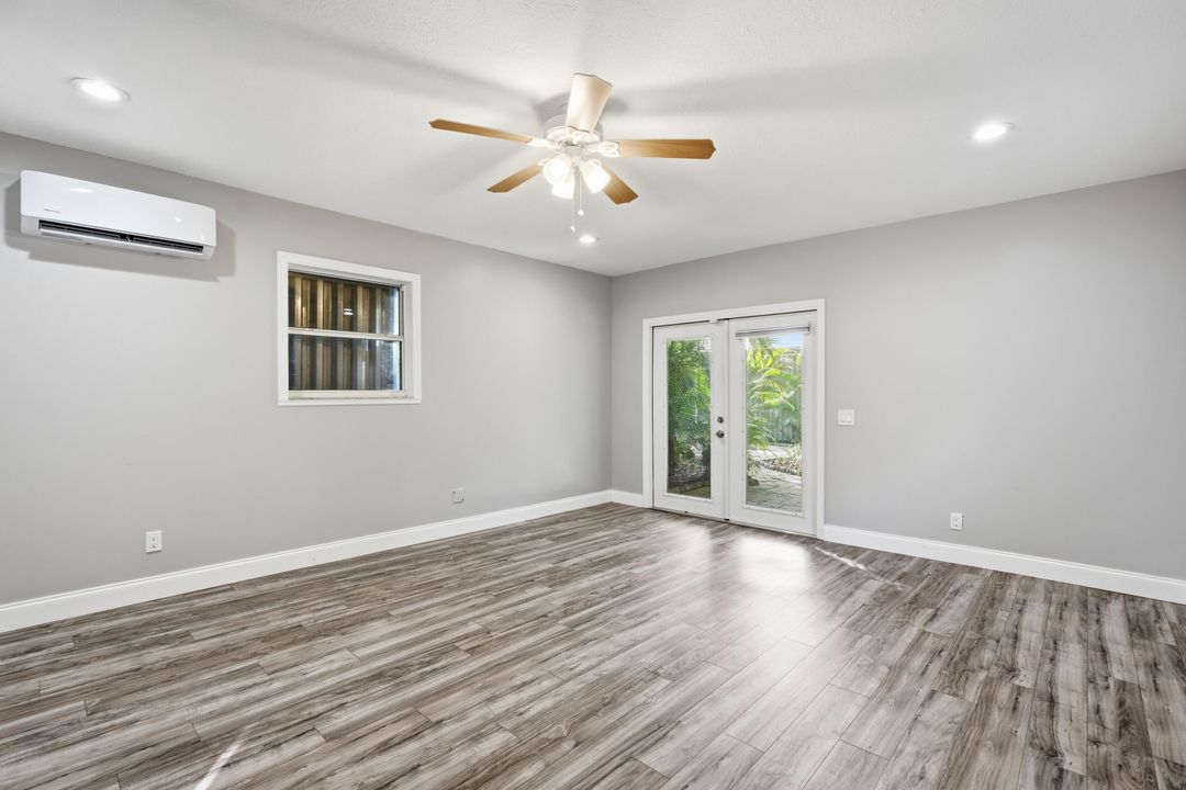 En Venta: $649,000 (4 camas, 3 baños, 2069 Pies cuadrados)