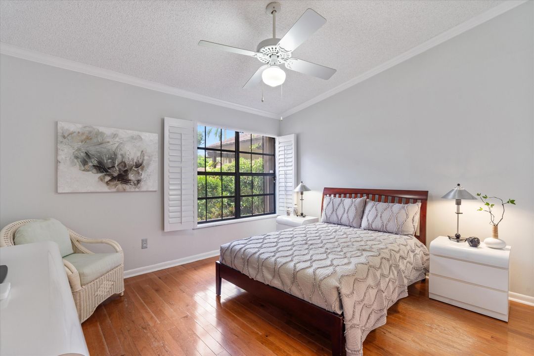 For Sale: $345,000 (2 beds, 2 baths, 1332 Square Feet)