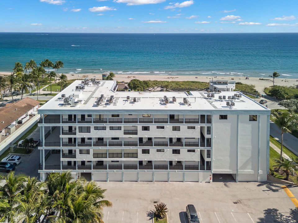 En Venta: $1,285,000 (2 camas, 2 baños, 1670 Pies cuadrados)