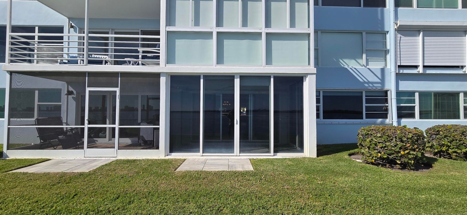 En Venta: $499,000 (2 camas, 2 baños, 1423 Pies cuadrados)