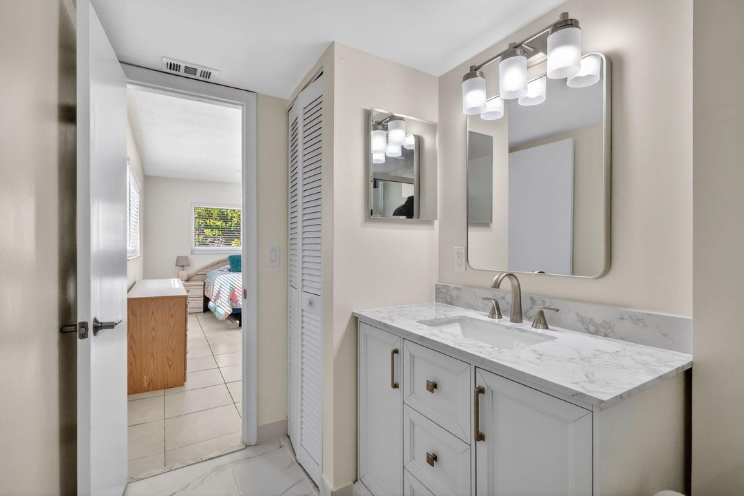 待售: $135,000 (1 贝兹, 1 浴室, 754 平方英尺)