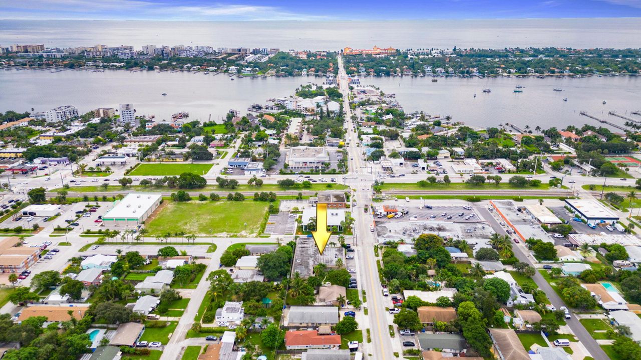 出租: $1,625 (1 贝兹, 1 浴室, 550 平方英尺)