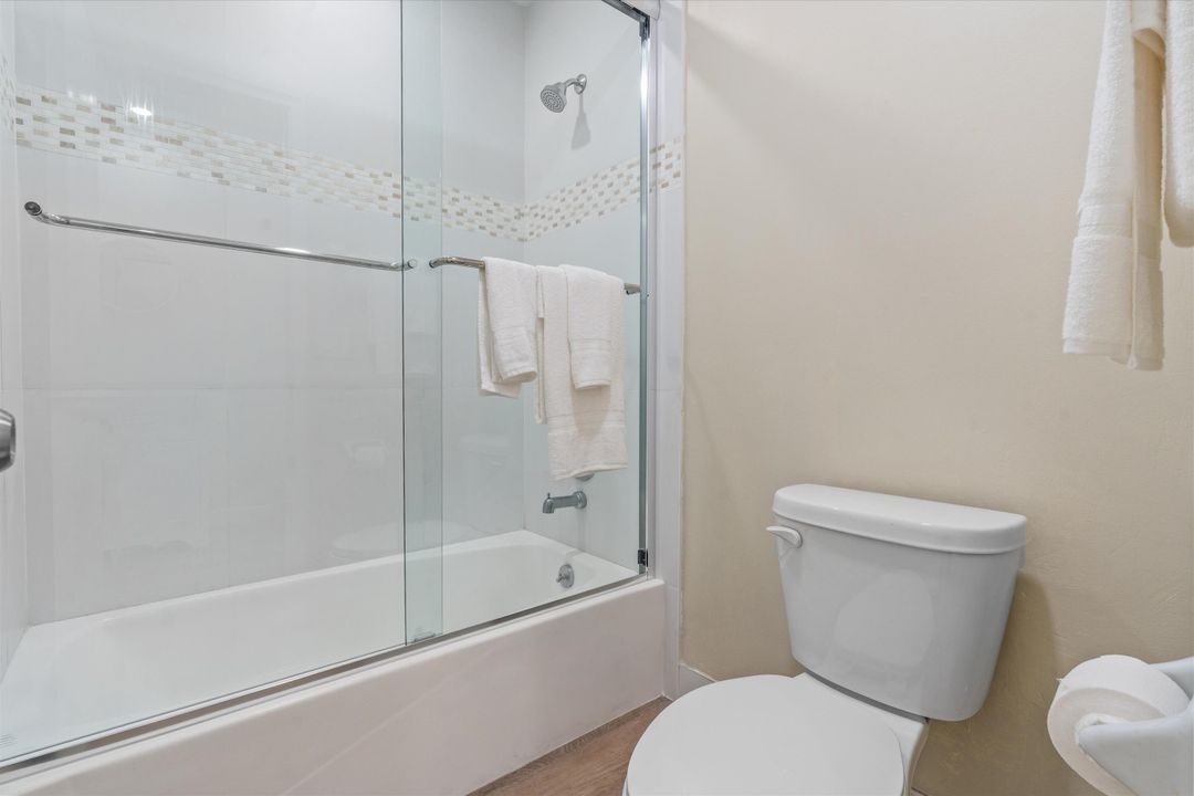 На продажу: $195,000 (2 спален, 2 ванн, 1167 Квадратных фут)