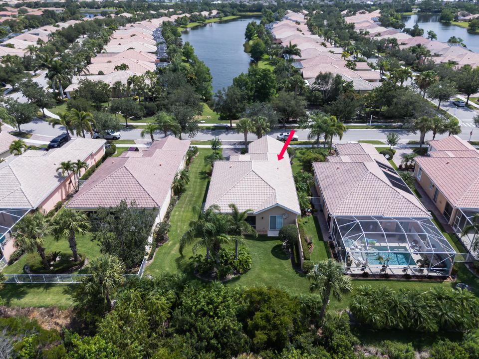 На продажу: $375,000 (3 спален, 2 ванн, 2000 Квадратных фут)