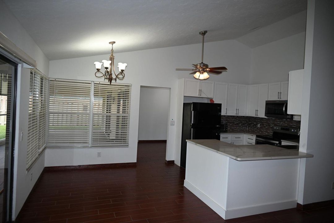 En Venta: $639,900 (3 camas, 2 baños, 1854 Pies cuadrados)