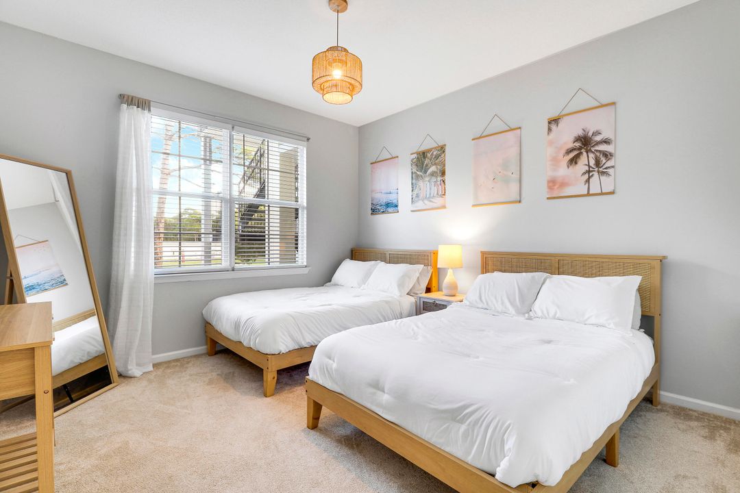 待售: $399,000 (2 贝兹, 2 浴室, 1281 平方英尺)