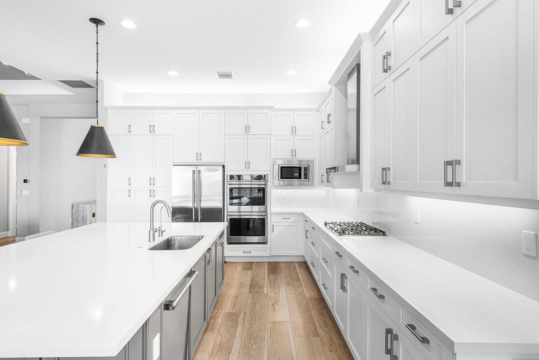 En Venta: $1,650,000 (3 camas, 3 baños, 2964 Pies cuadrados)