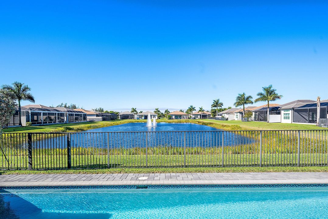 En Venta: $1,650,000 (3 camas, 3 baños, 2964 Pies cuadrados)