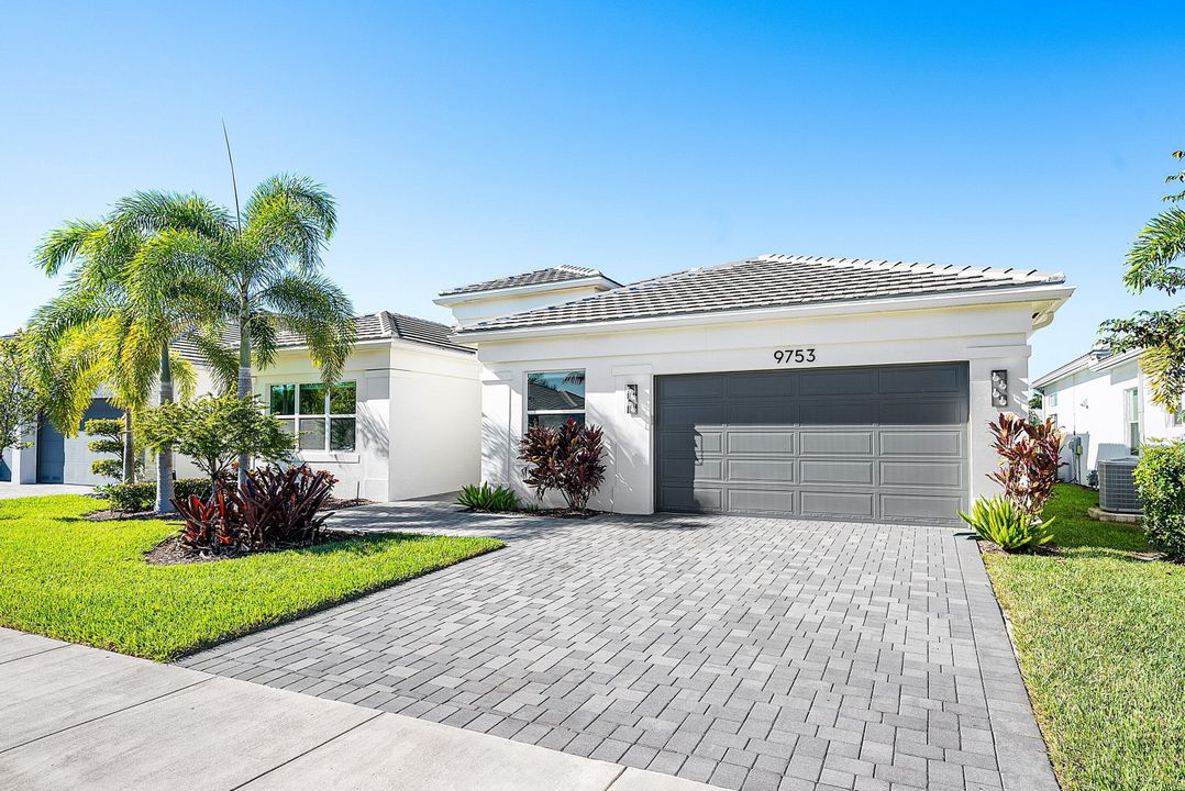 En Venta: $1,650,000 (3 camas, 3 baños, 2964 Pies cuadrados)