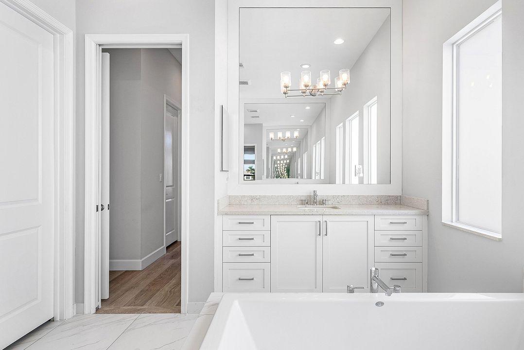 En Venta: $1,650,000 (3 camas, 3 baños, 2964 Pies cuadrados)