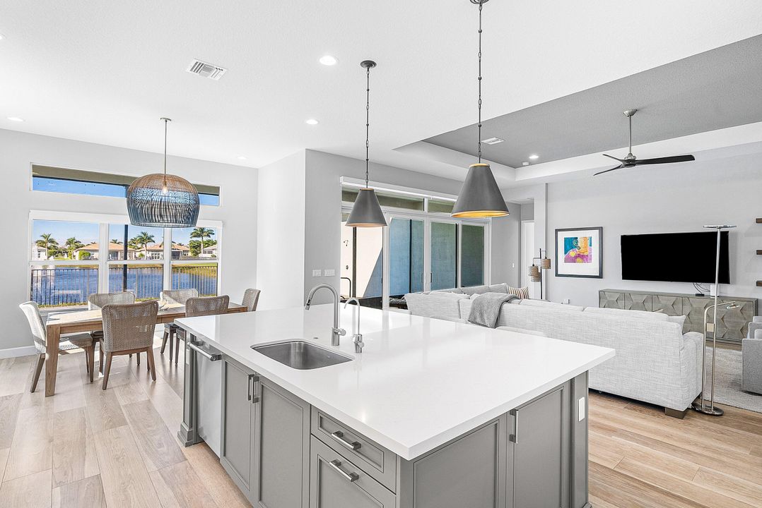 En Venta: $1,650,000 (3 camas, 3 baños, 2964 Pies cuadrados)