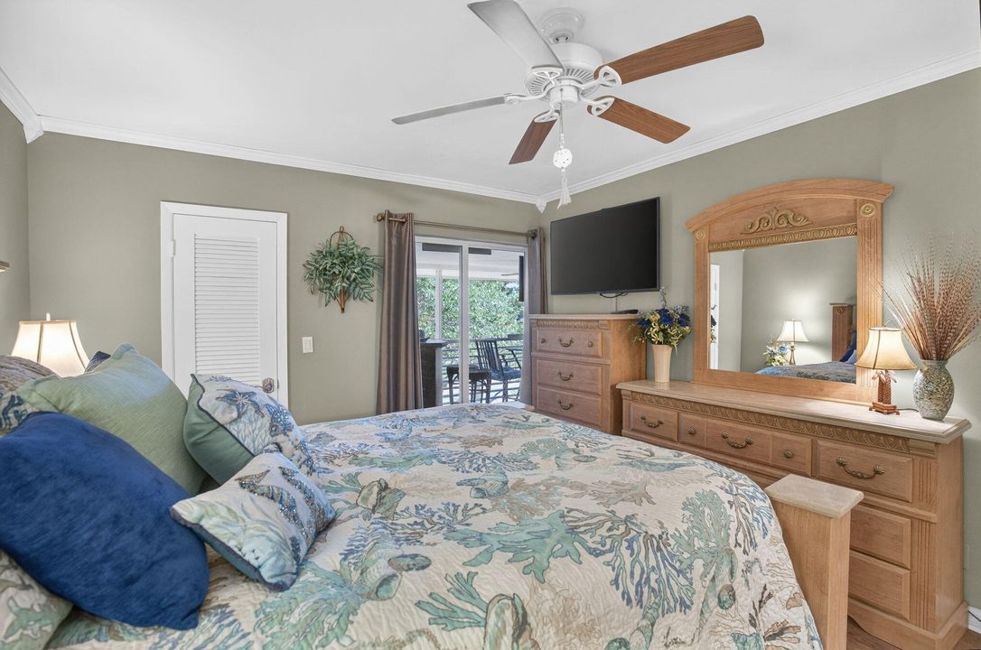 For Rent: $3,100 (2 beds, 2 baths, 920 Square Feet)