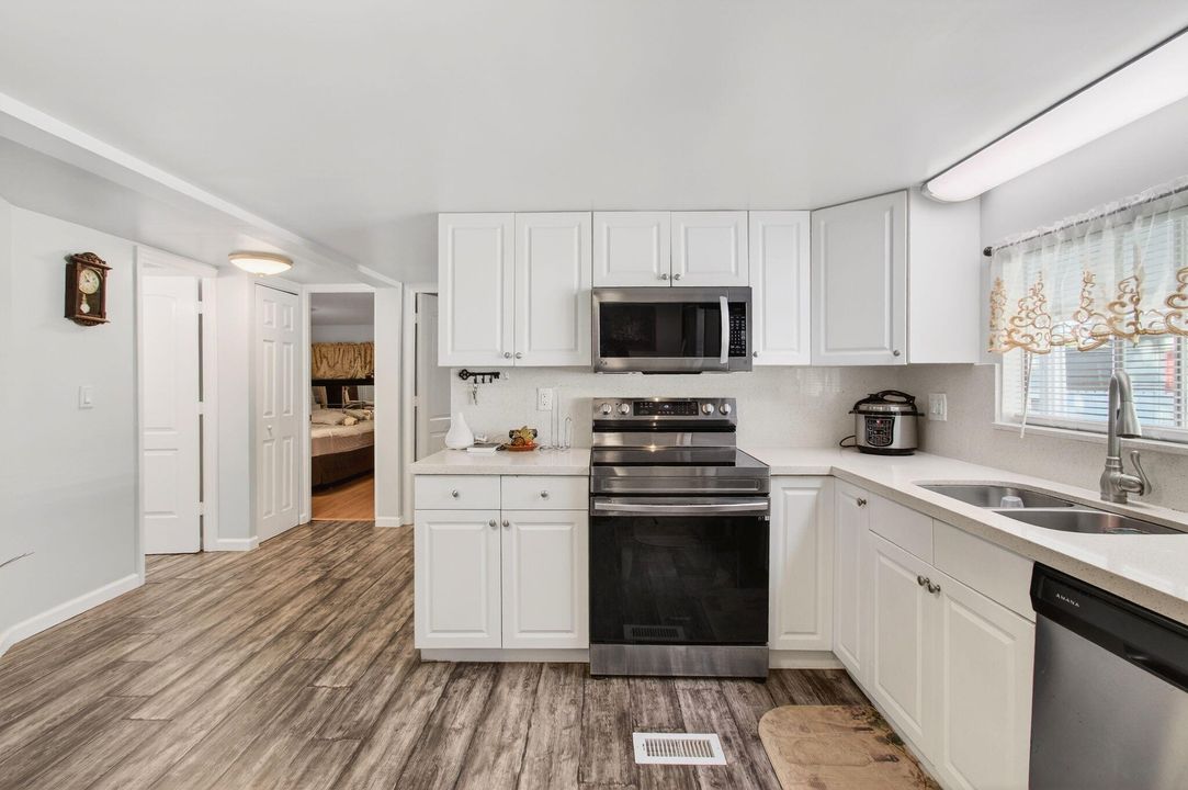 En Venta: $299,999 (3 camas, 2 baños, 1152 Pies cuadrados)