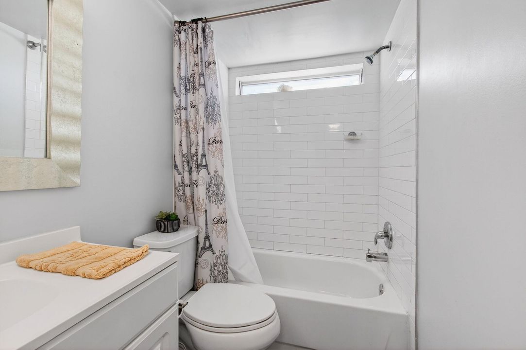 En Venta: $299,999 (3 camas, 2 baños, 1152 Pies cuadrados)