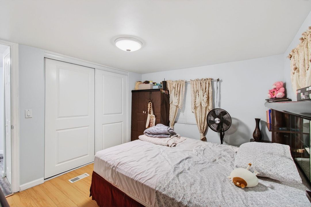 En Venta: $299,999 (3 camas, 2 baños, 1152 Pies cuadrados)