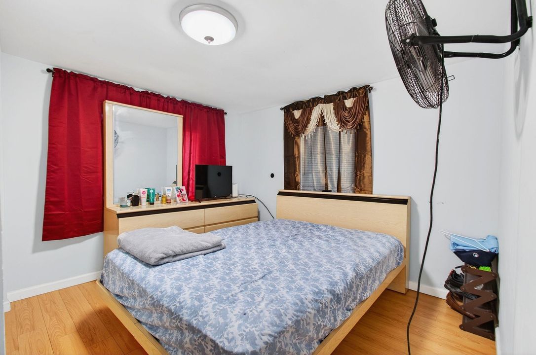 En Venta: $299,999 (3 camas, 2 baños, 1152 Pies cuadrados)