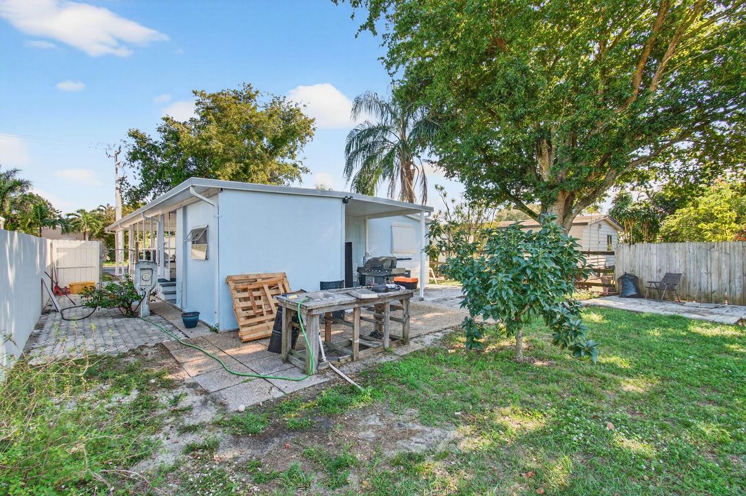 En Venta: $299,999 (3 camas, 2 baños, 1152 Pies cuadrados)