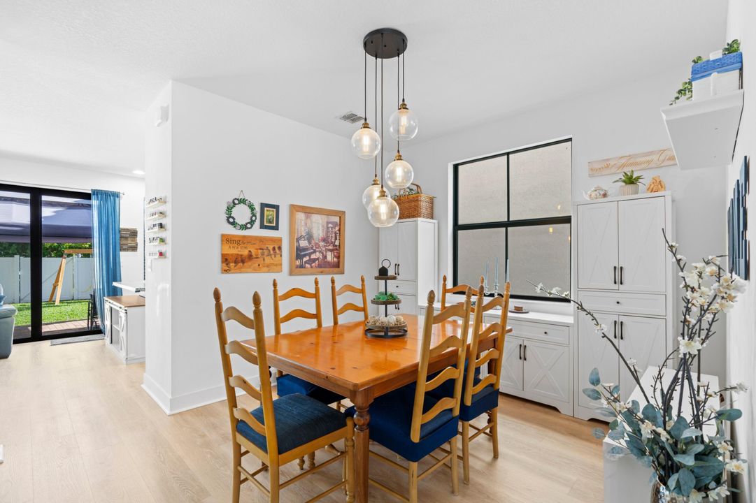 For Sale: $469,000 (3 beds, 2 baths, 1635 Square Feet)