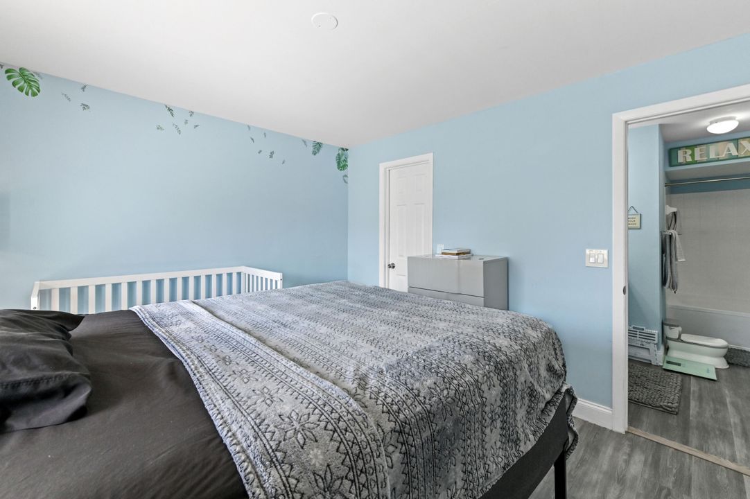 En Venta: $270,000 (2 camas, 2 baños, 888 Pies cuadrados)