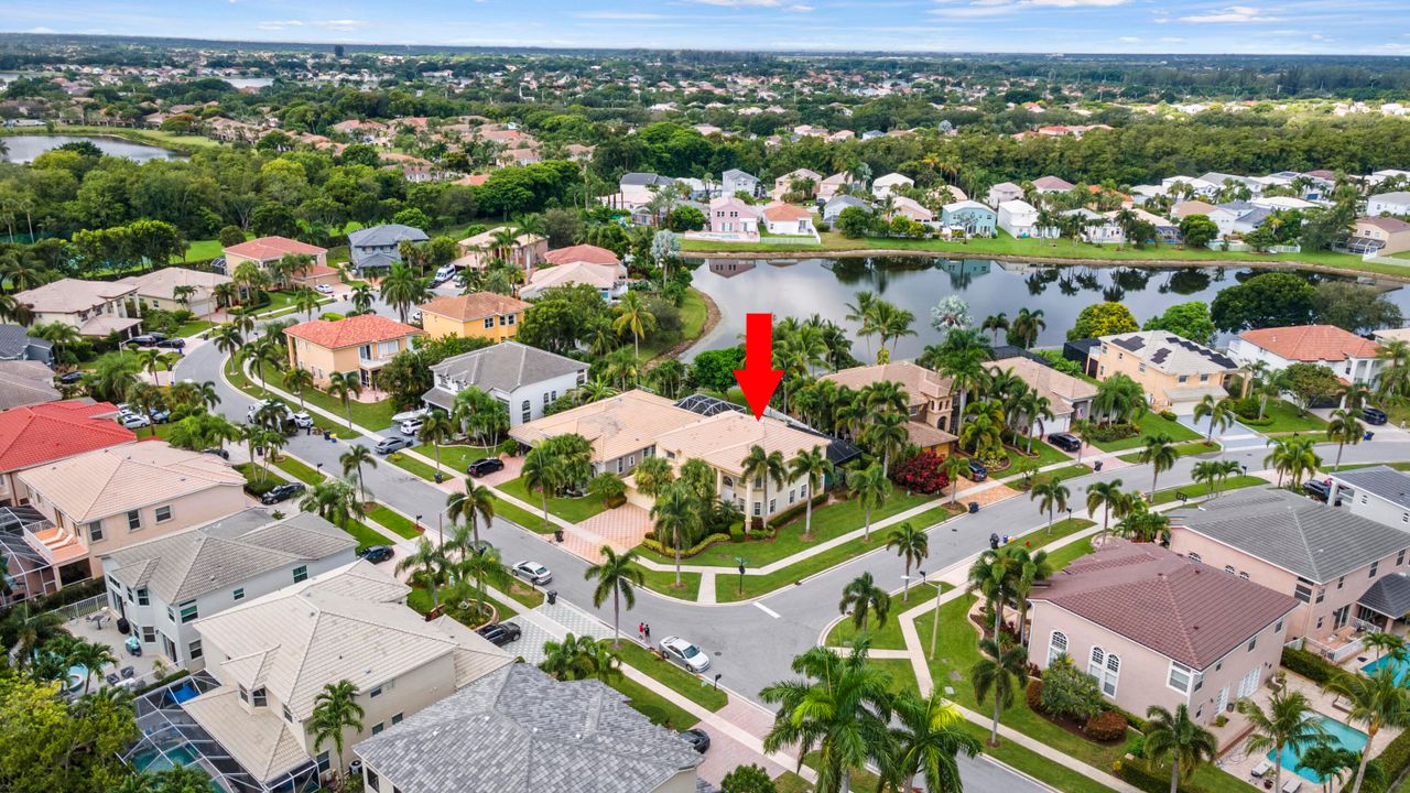 En Venta: $865,000 (4 camas, 3 baños, 3303 Pies cuadrados)