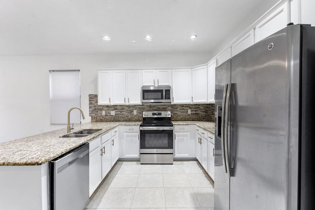 For Rent: $4,000 (4 beds, 2 baths, 2359 Square Feet)