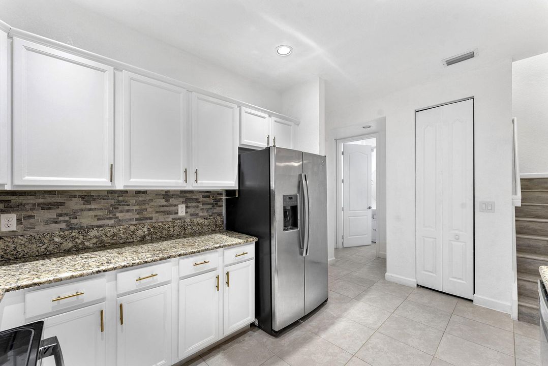 For Rent: $4,000 (4 beds, 2 baths, 2359 Square Feet)