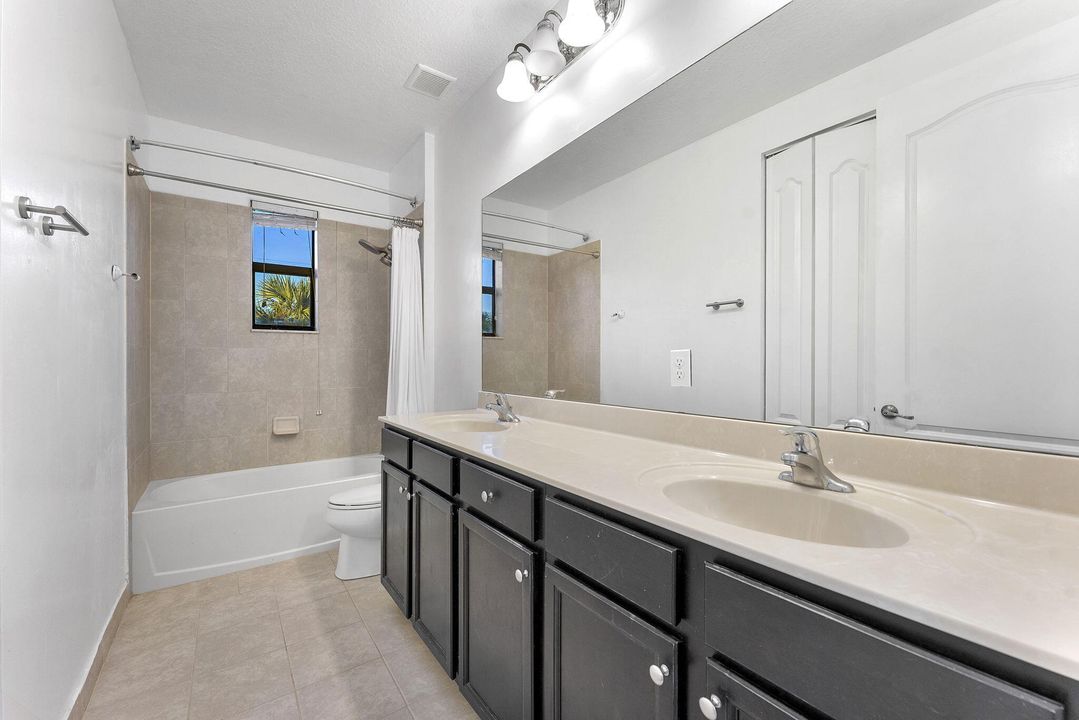 For Rent: $4,000 (4 beds, 2 baths, 2359 Square Feet)