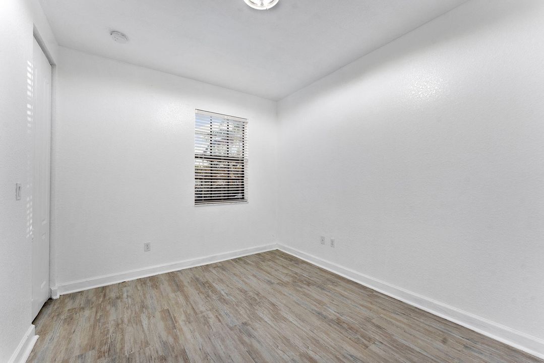 For Rent: $4,000 (4 beds, 2 baths, 2359 Square Feet)