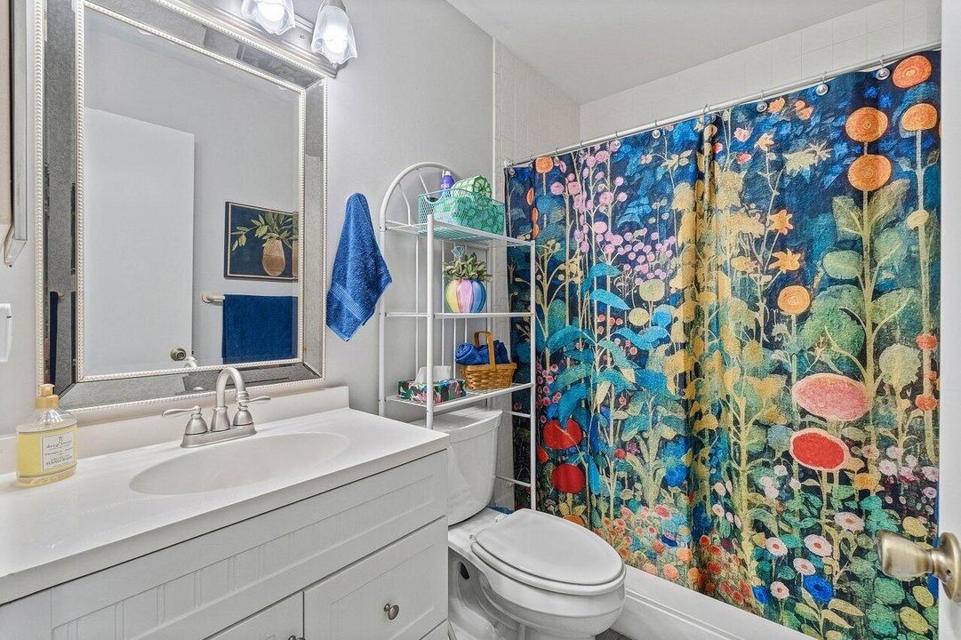 For Sale: $419,900 (3 beds, 2 baths, 1550 Square Feet)